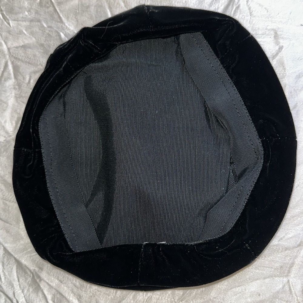 Vintage 50s Black Velvet Beret‎ - Picture 6 of 7